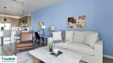 Building Photo - 6850 Foxtail Palm Wy