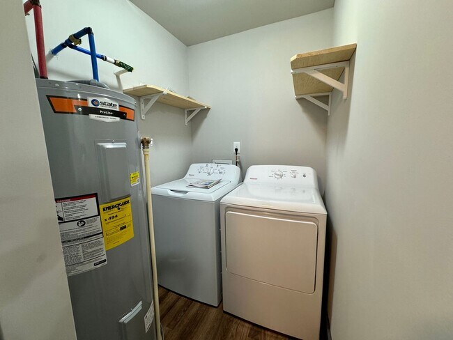 Building Photo - New Construction-Fully Furnished & Utilities Included