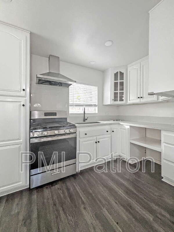 Foto del edificio - 11613 209th St