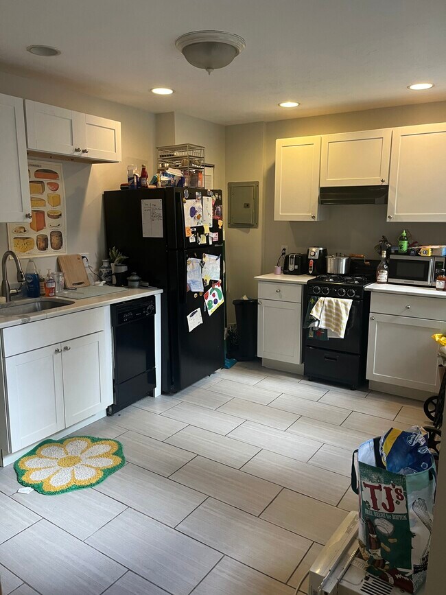 Foto del edificio - 224 Hanover St