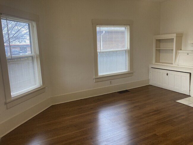 Foto del edificio - 434 N Topeka Ave