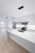 Building Photo - 65 L St