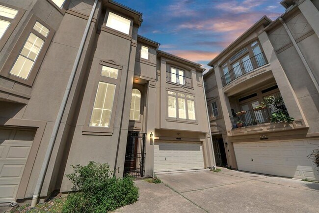 Foto del edificio - 4514 Rose St