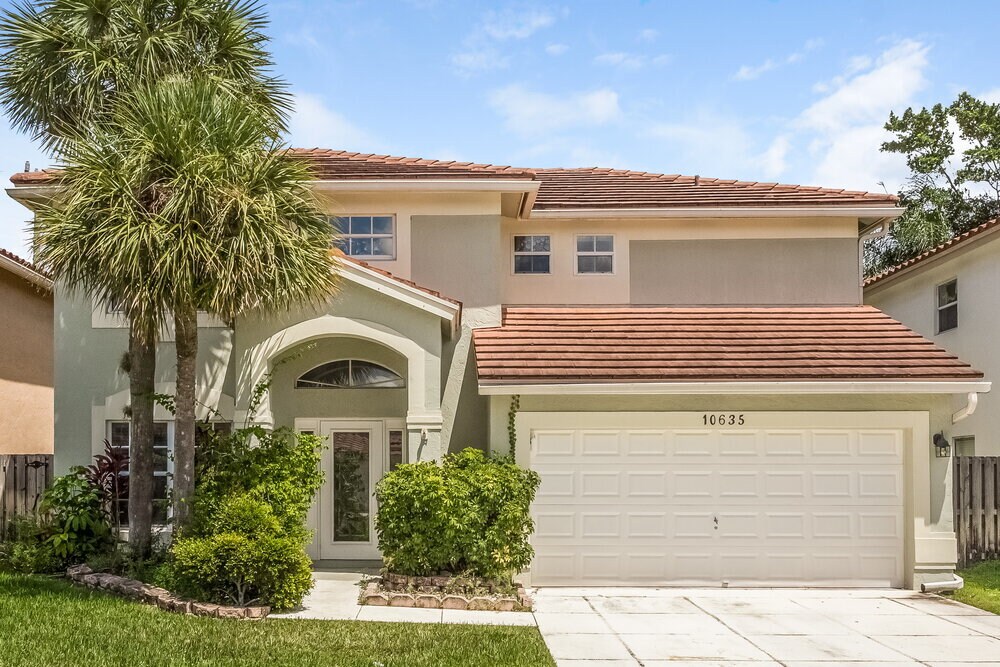 Foto principal - 10635 Buttonwood Lake Dr