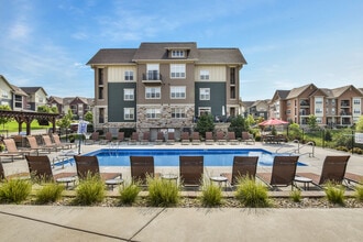 Building Photo - Legacy Apartments