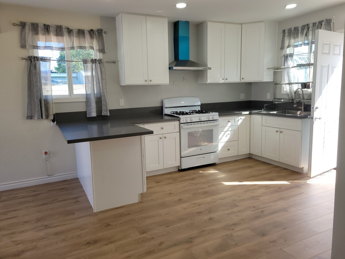 Foto principal - 11630 207th St