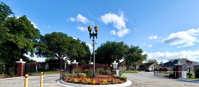 Foto del edificio - 10842 Lydia Estates Dr