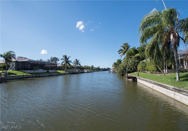 Foto del edificio - 2806 SW 39th St