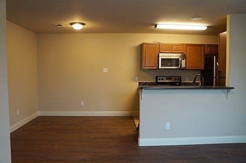 Building Photo - 8125 Tanner Ave