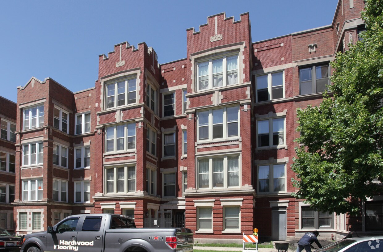 Foto del edificio - 5124-5126 S Greenwood Ave