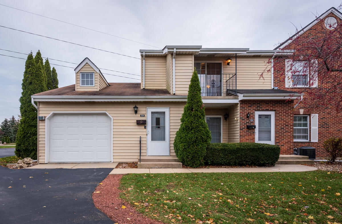 Foto principal - 6920 Mariner Dr