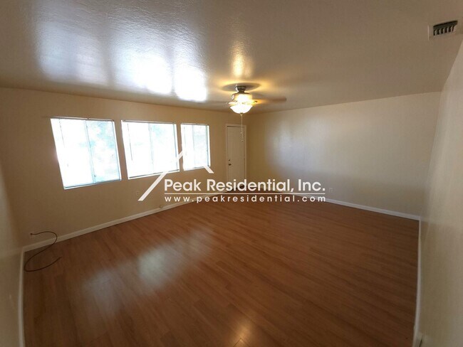 Building Photo - 2 br, 1 bath House - 6114 McLaren Avenue