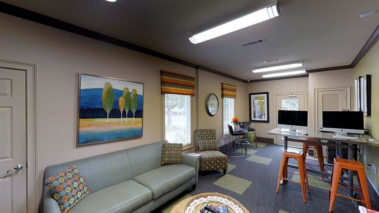 Photo - The Landing Fayetteville Apartments