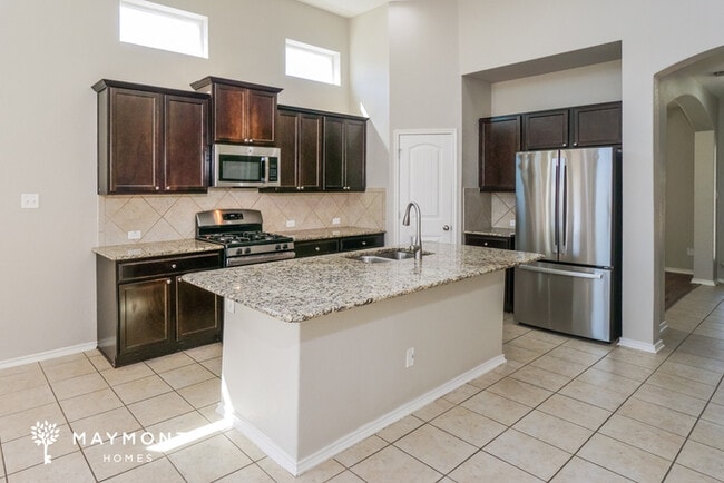 Building Photo - 8422 Buckhorn Parke