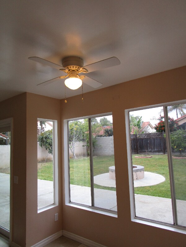 Foto del edificio - 3430 Crystal Wood Dr