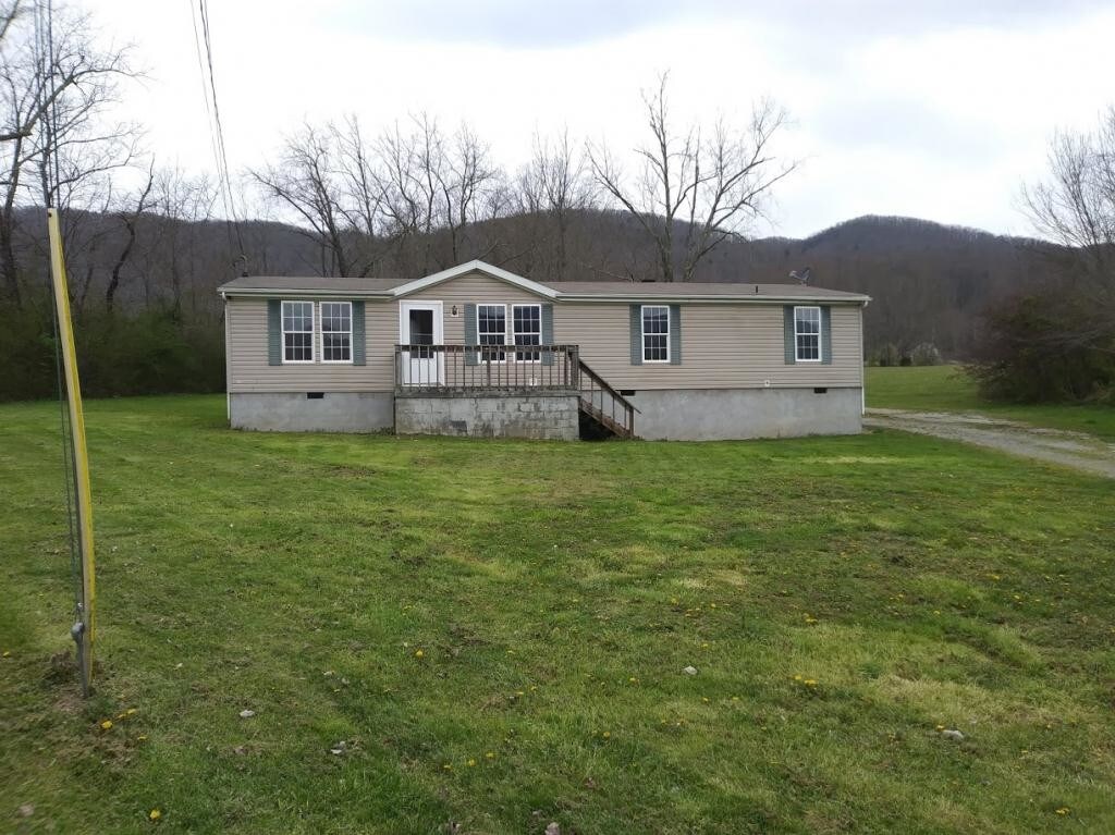 120 Patricia Ann Dr House Rental in Elizabethton, TN