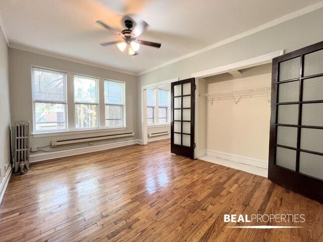 Foto del edificio - 0 bedroom in CHICAGO IL 60640