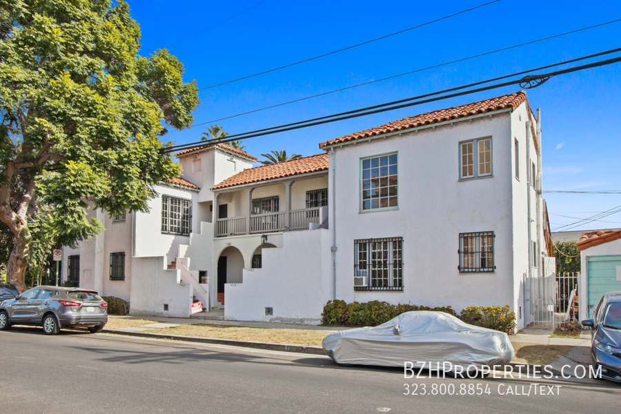 Primary Photo - 1462 1/2 S Holt Ave-1462