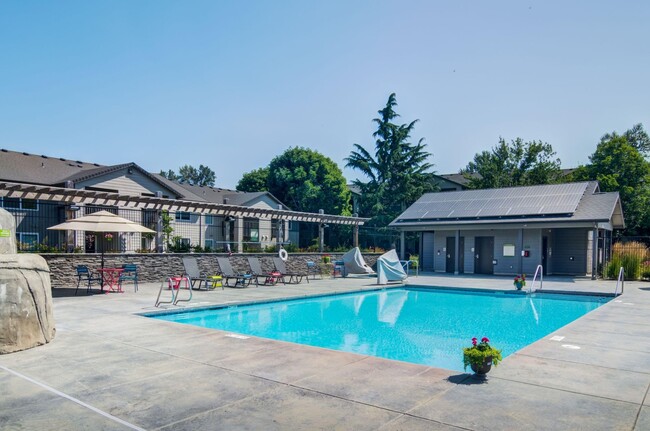River Terrace apartments — community photo - River Terrace