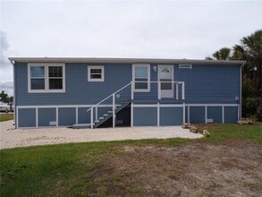 Building Photo - 721 Marlin Dr