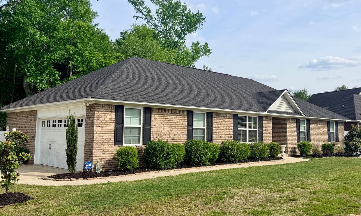 Foto del edificio - Coming Soon in Meadowcroft Subdivision!