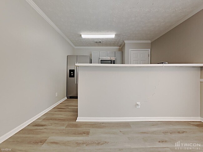 Building Photo - 2384 Oakland Spring Dr
