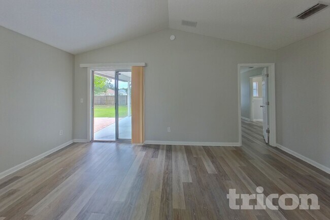 Building Photo - 3318 Citation Dr