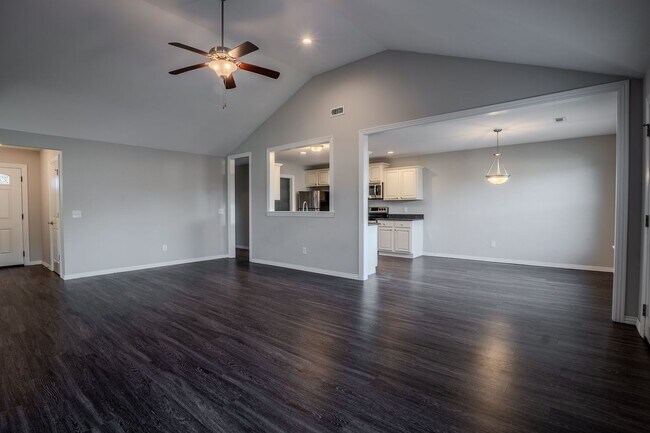 Foto del edificio - 4 Bedroom 2 bath beautiful home in Prairie...