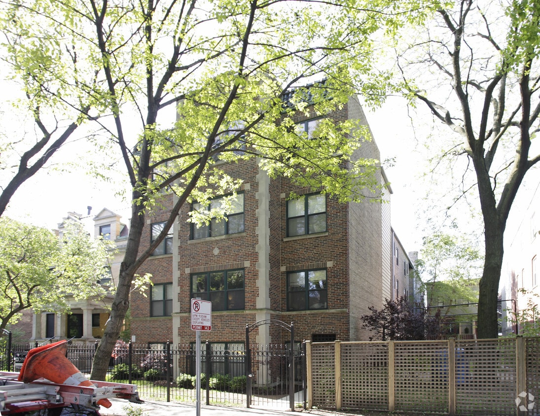 Building Photo - 625-627 W Arlington Pl