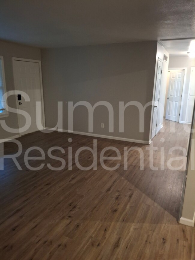 Foto del edificio - 8001 E 89th Ter