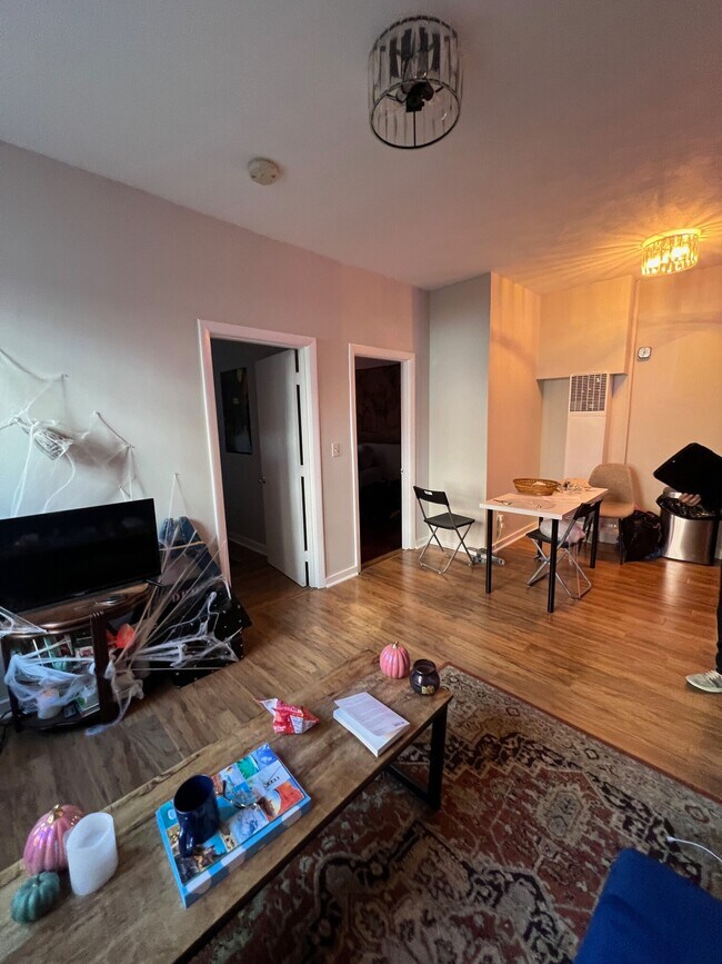 Foto del edificio - 145 Endicott St