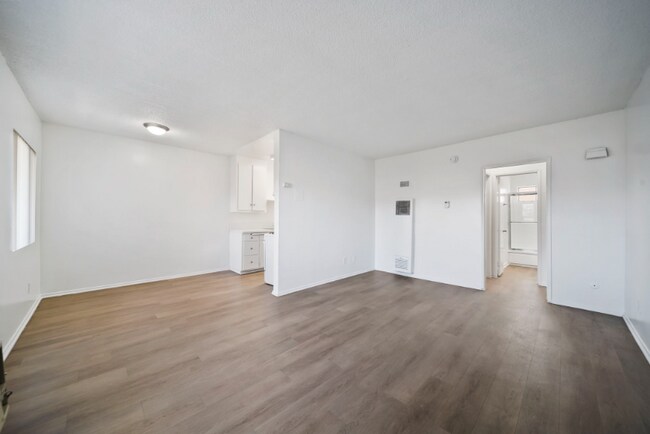 Foto del edificio - 1235 Boynton St