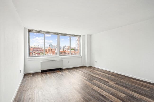 Interior Photo - The Chrystie