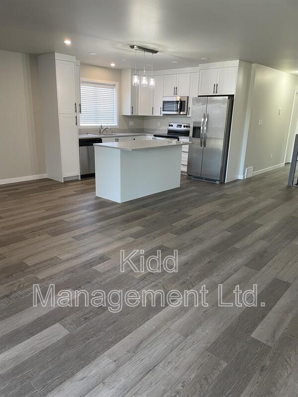 Photo du bâtiment - 116 Monterey Rd