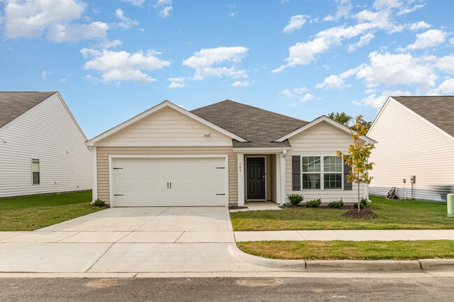 Building Photo - 109 Pioneer Dr