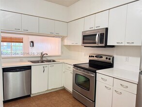Building Photo - 3334 Concert Ln