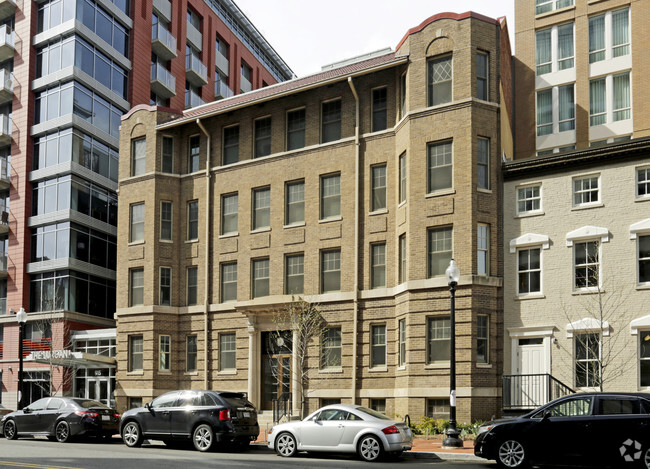 Foto del edificio - 919 L St NW