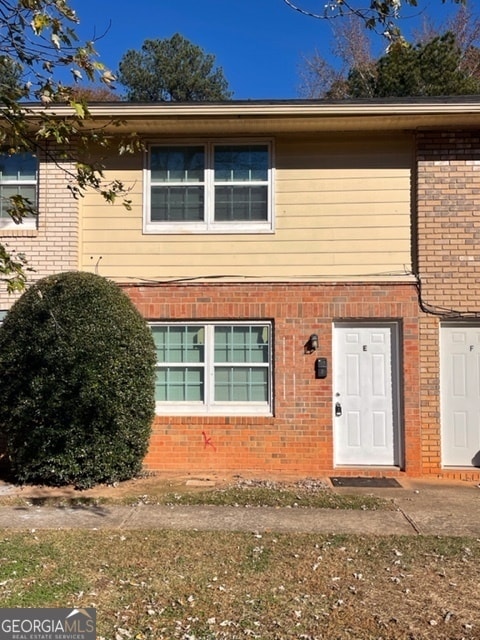 Building Photo - 100 Chalfont Dr