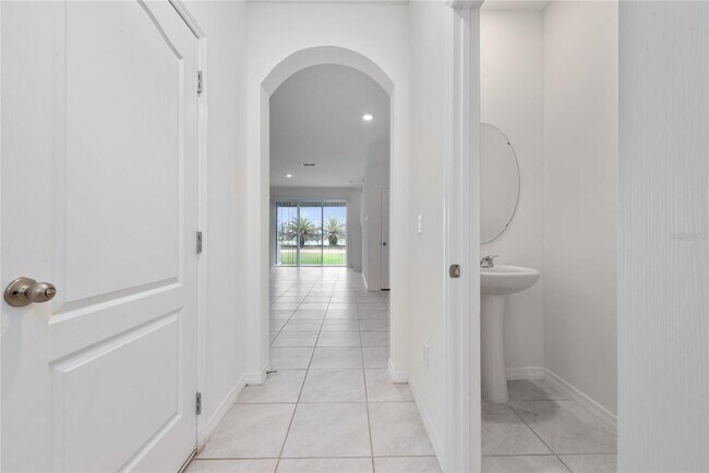 Foto del edificio - 1153 Blue Jay Dr