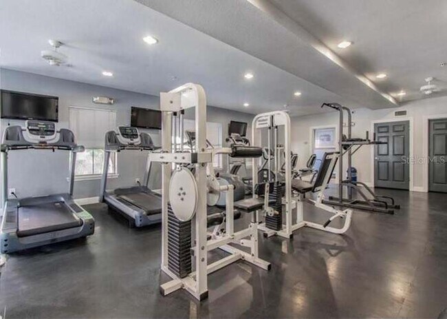 Building Photo - 202 E South St