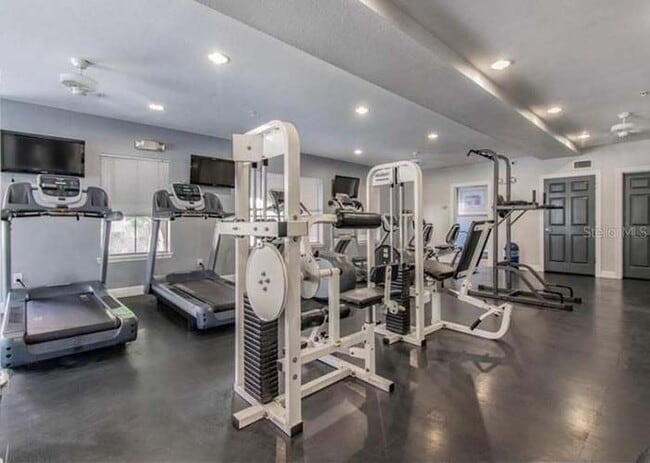 Building Photo - 202 E South St