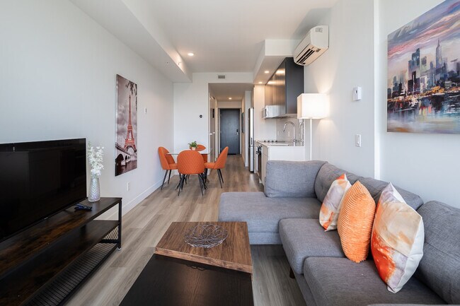Photo du bâtiment - 1020 Rue de la Montagne