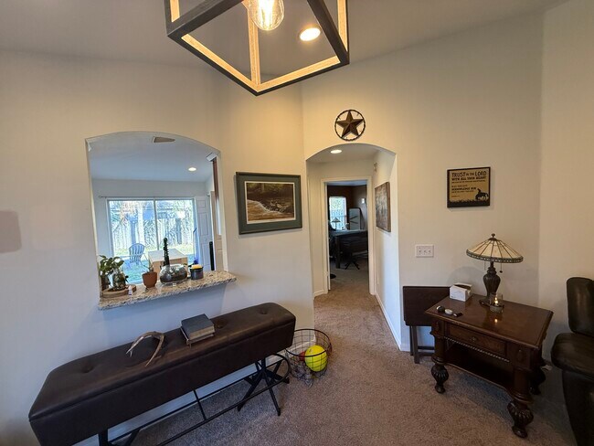 Foto del edificio - 12245 Deertrack Loop