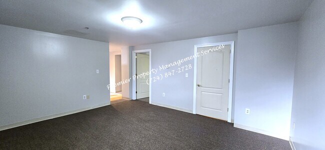 Foto del edificio - 314 E Lincoln Ave