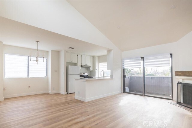 Building Photo - 12573 Bradley Ave