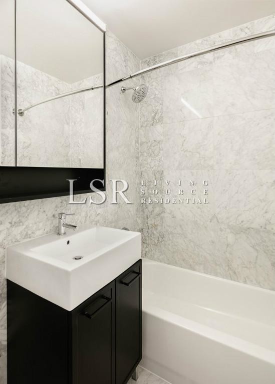 Foto del edificio - 67 Wall St