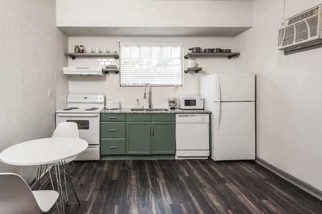 Building Photo - Arcos