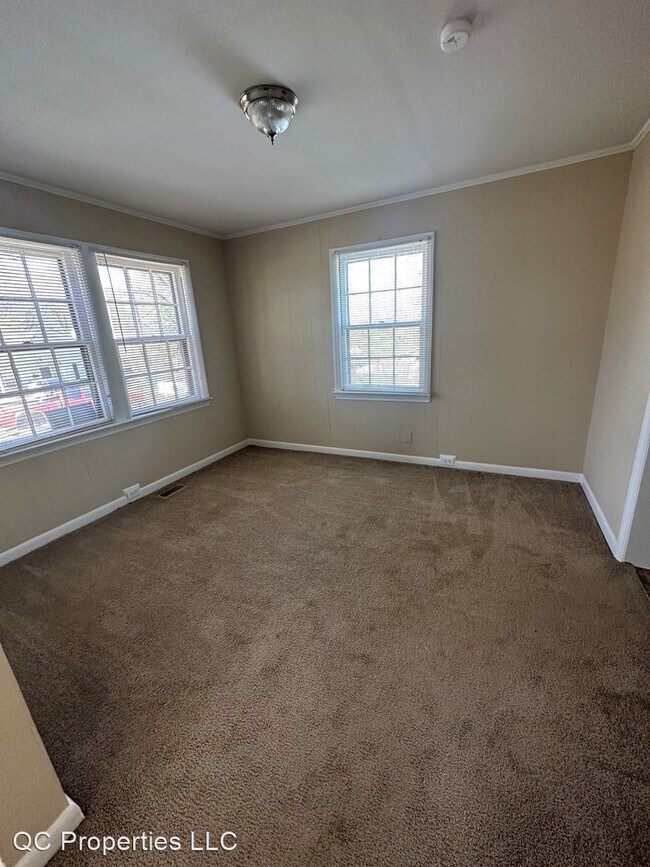 Building Photo - 2 br, 1 bath House - 2535 Crispin Ave