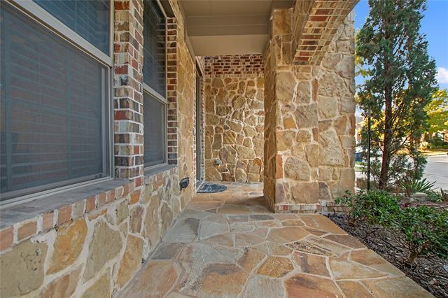 Foto del edificio - 3909 Deer Lake Dr