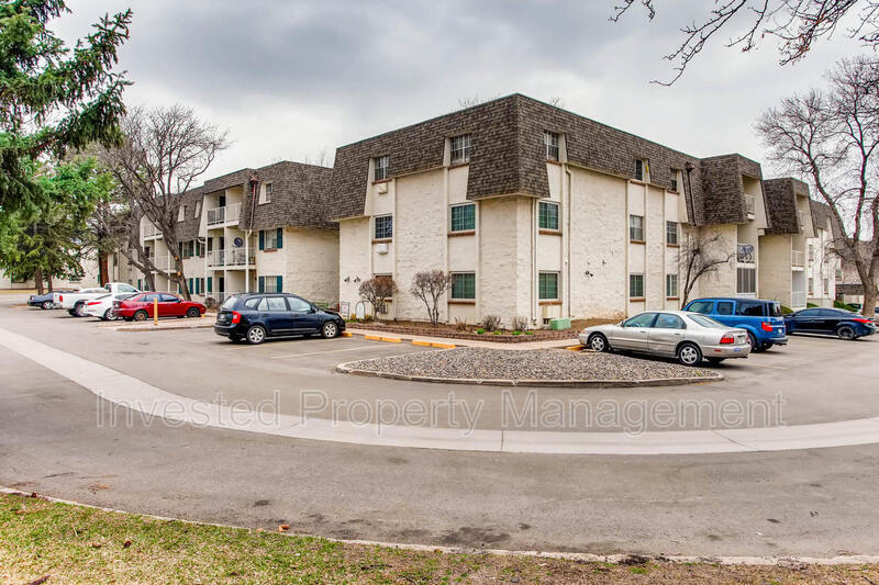 Primary Photo - 5995 E Iliff Ave